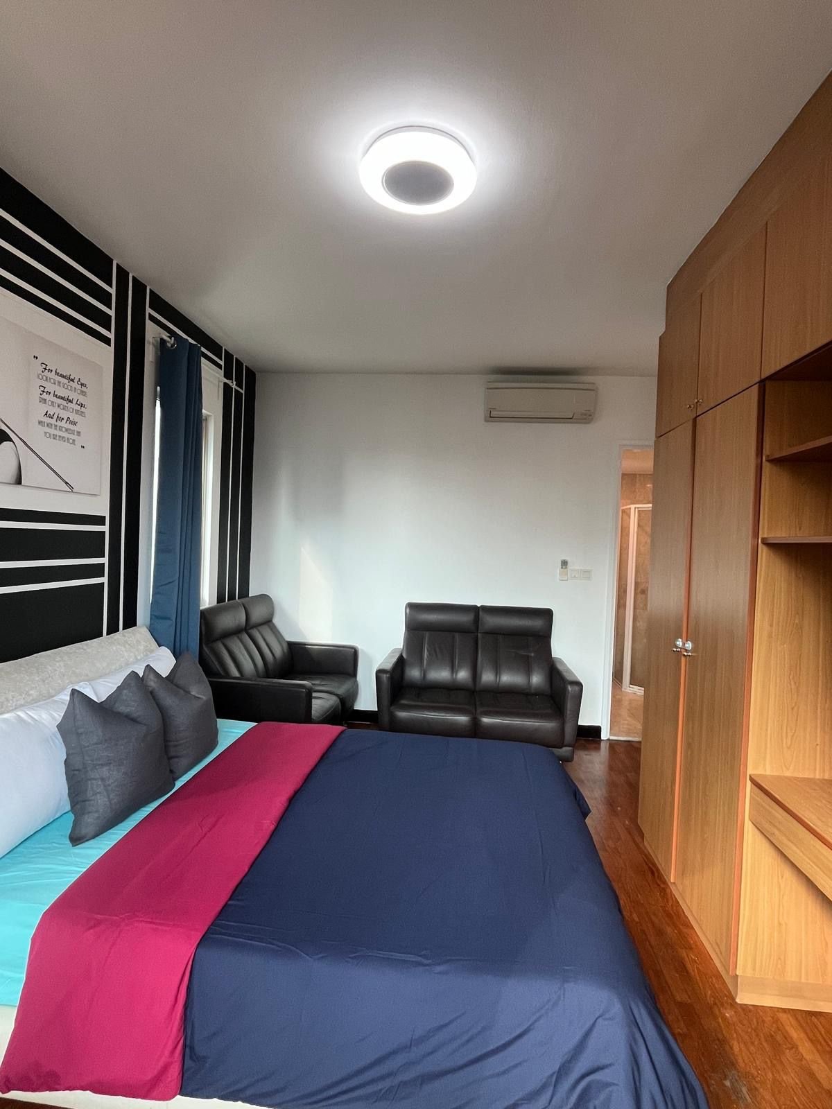 Burlington Square, 189651